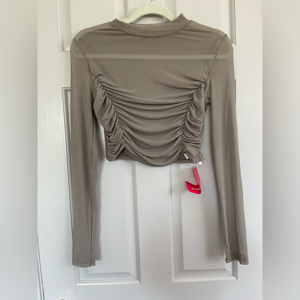 SHEIN Taupe Ruched Long Sleeve Crop Top